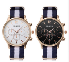 THE CASUAL BUSINESS MAN